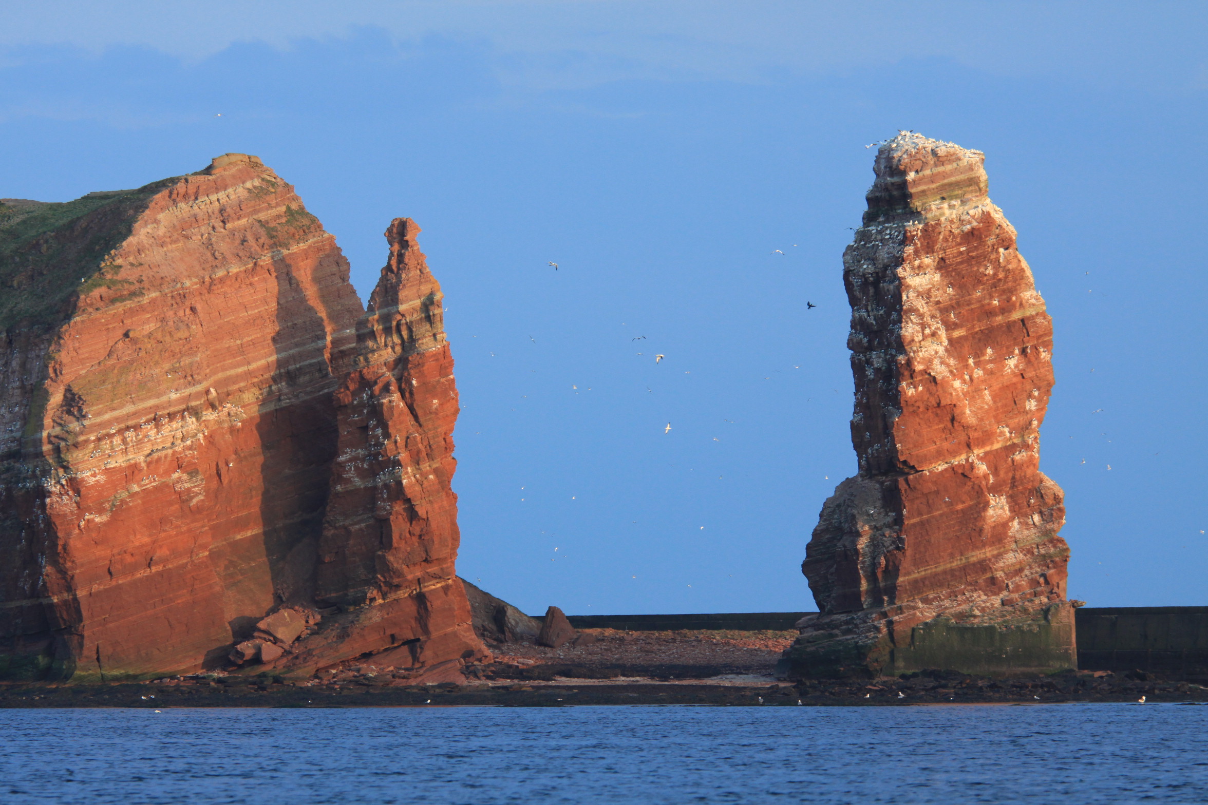 Die Lange Anna und die roten Felsen Helgolands